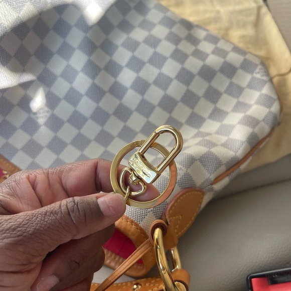 LV delightful pm bag with water melon pink beautiful interior gently used - Picture 11 of 14